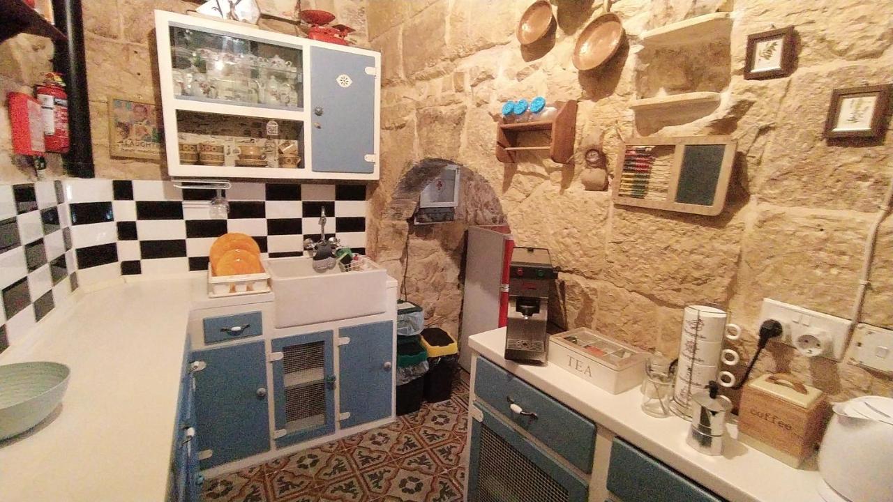 Fusion Homestay Accommodation Mosta Esterno foto