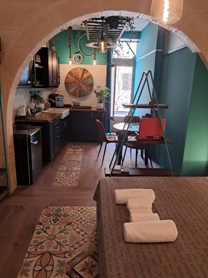 Fusion Homestay Accommodation Mosta Esterno foto